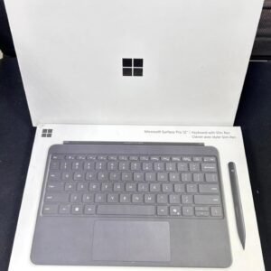 Microsoft Surface Pro 12 - Image 1