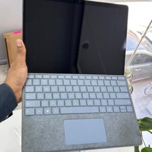 Microsoft Surface Pro 8 - Image 2