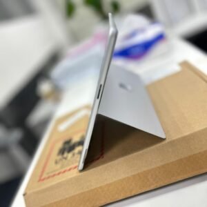 Microsoft Surface Pro 11 - Image 2